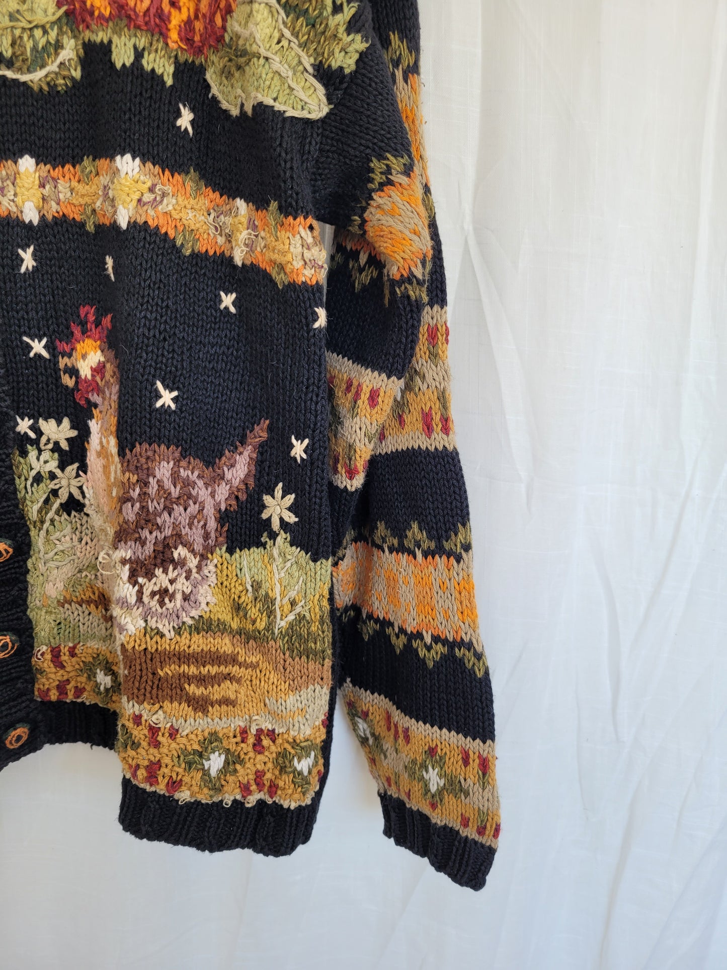 Autumn Homestead 🏡 - vintage cardigan with autumn images - size M