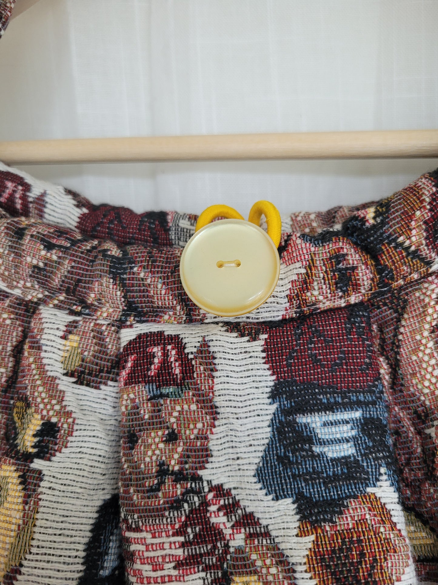 The Bear Pair Bag 🧸 - vintage tapestry bag with bear print