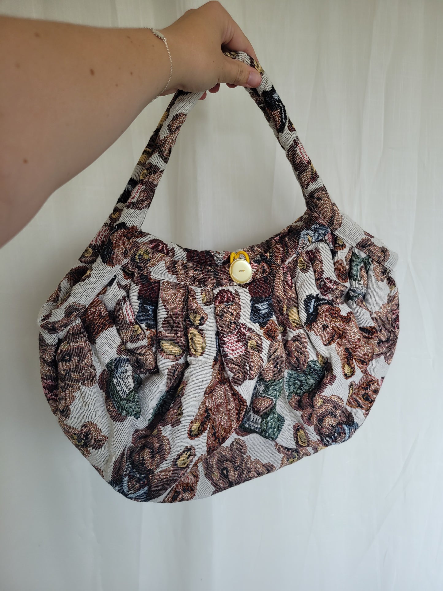 The Bear Pair Bag 🧸 - vintage tapestry bag with bear print