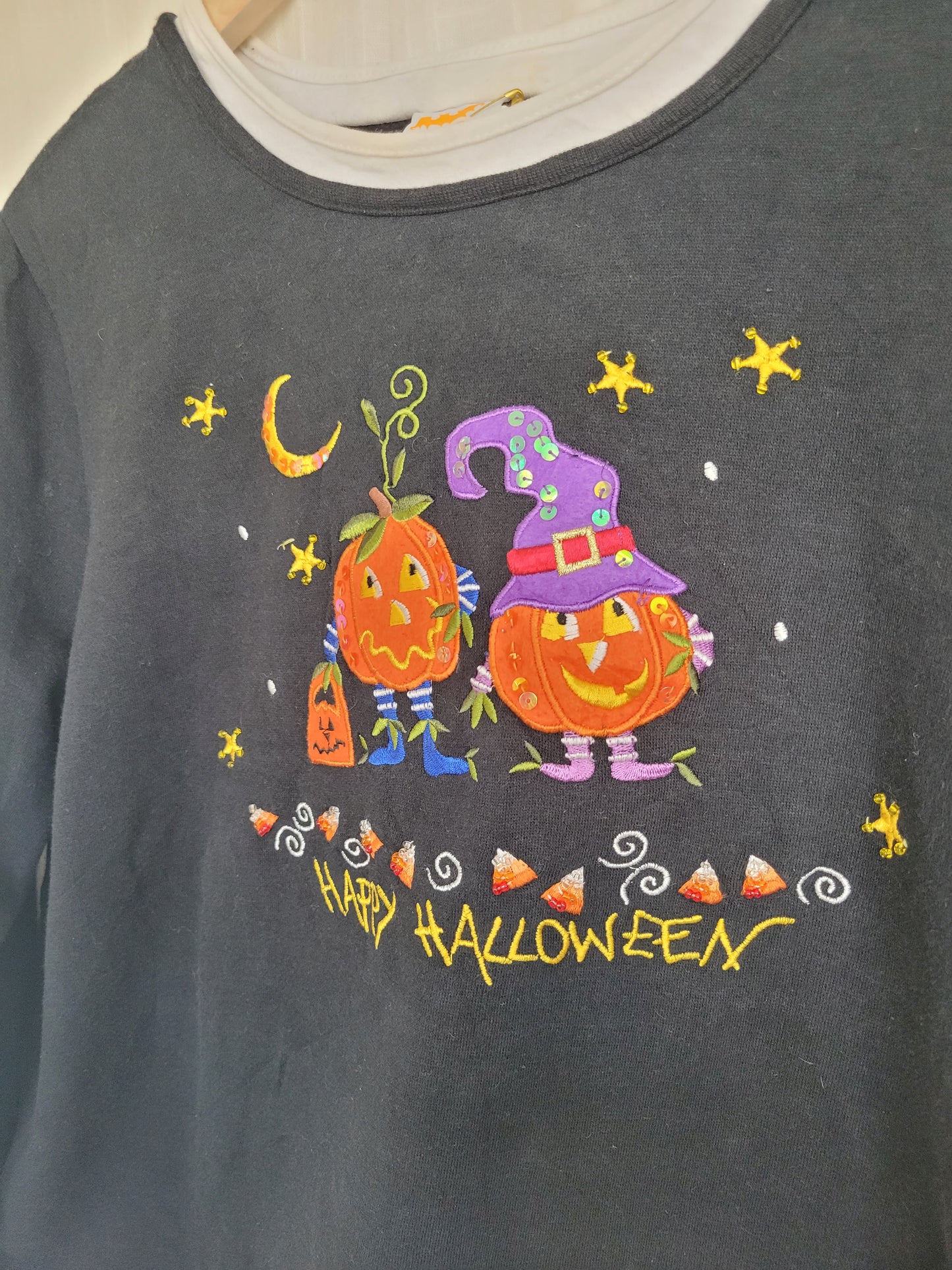 Glitter & Gourd Magic ✨ - vintage Halloween crewneck sweater - size L/XL