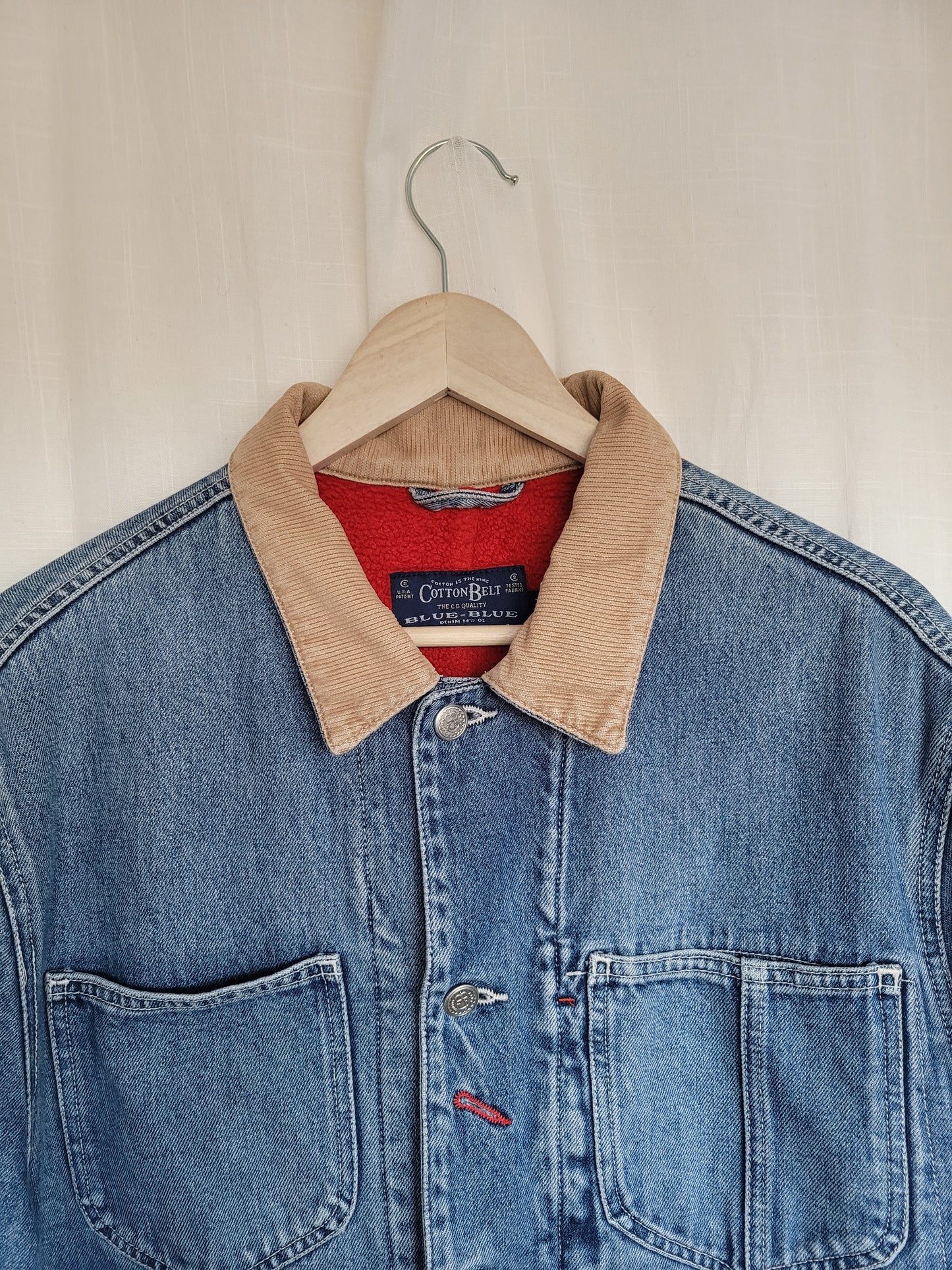 π Fields of Red & Blue - vintage denim jacket with red fleece lining - size M
