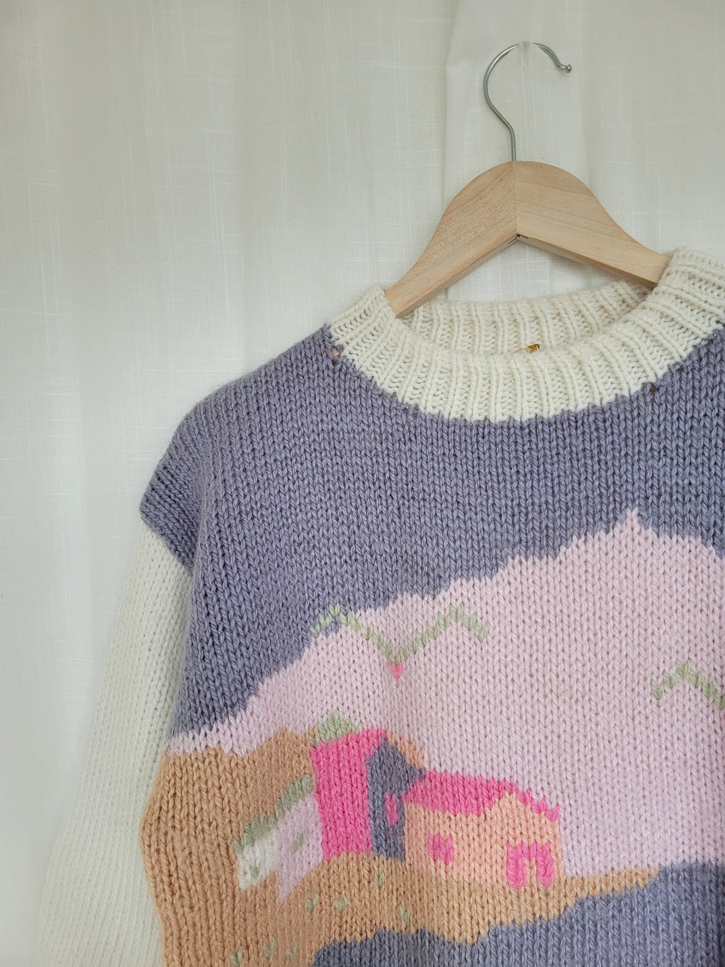 π· Blossom Haven - vintage knitted sweater with cute little cottage details - size M/L
