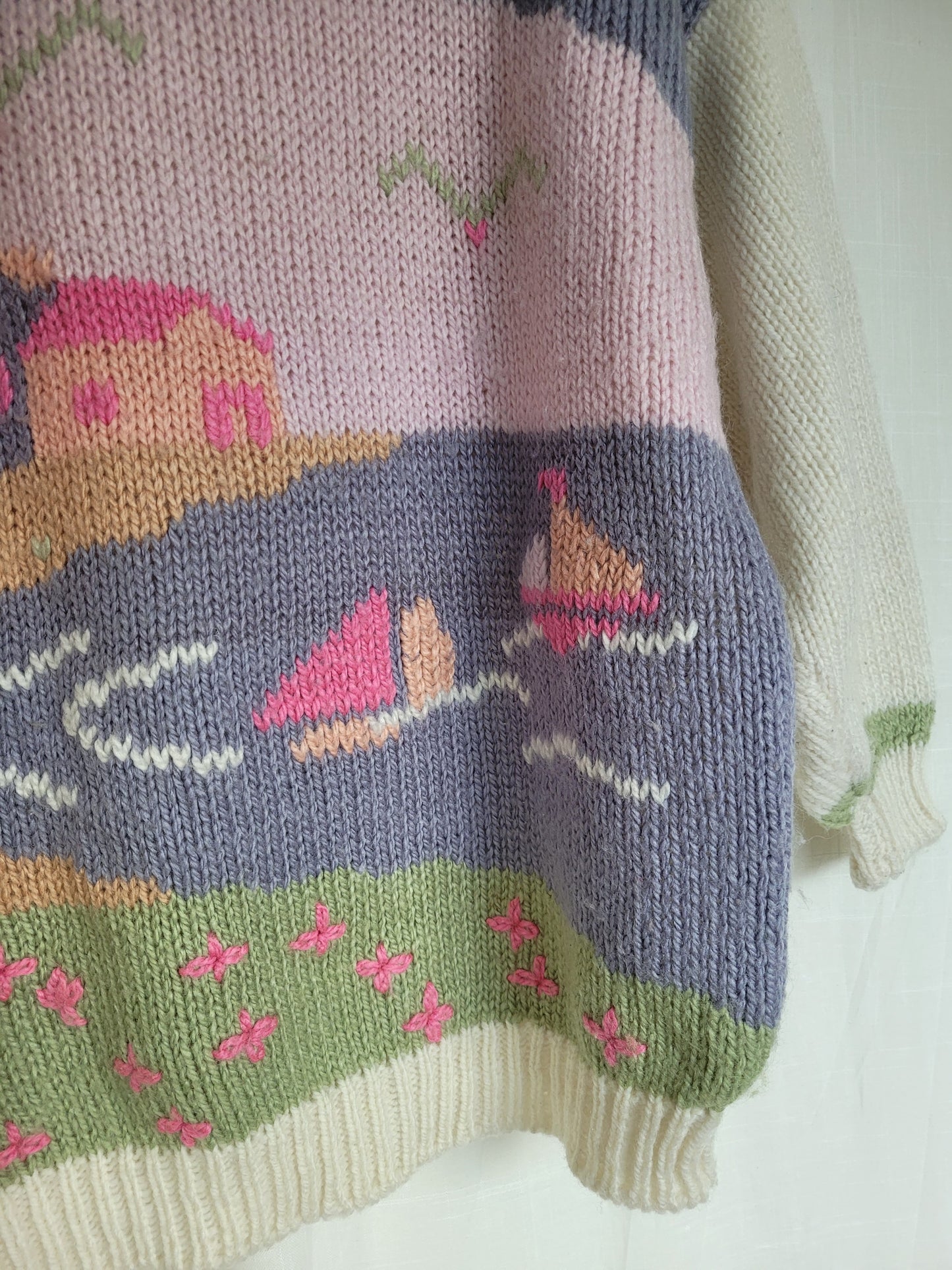 π· Blossom Haven - vintage knitted sweater with cute little cottage details - size M/L