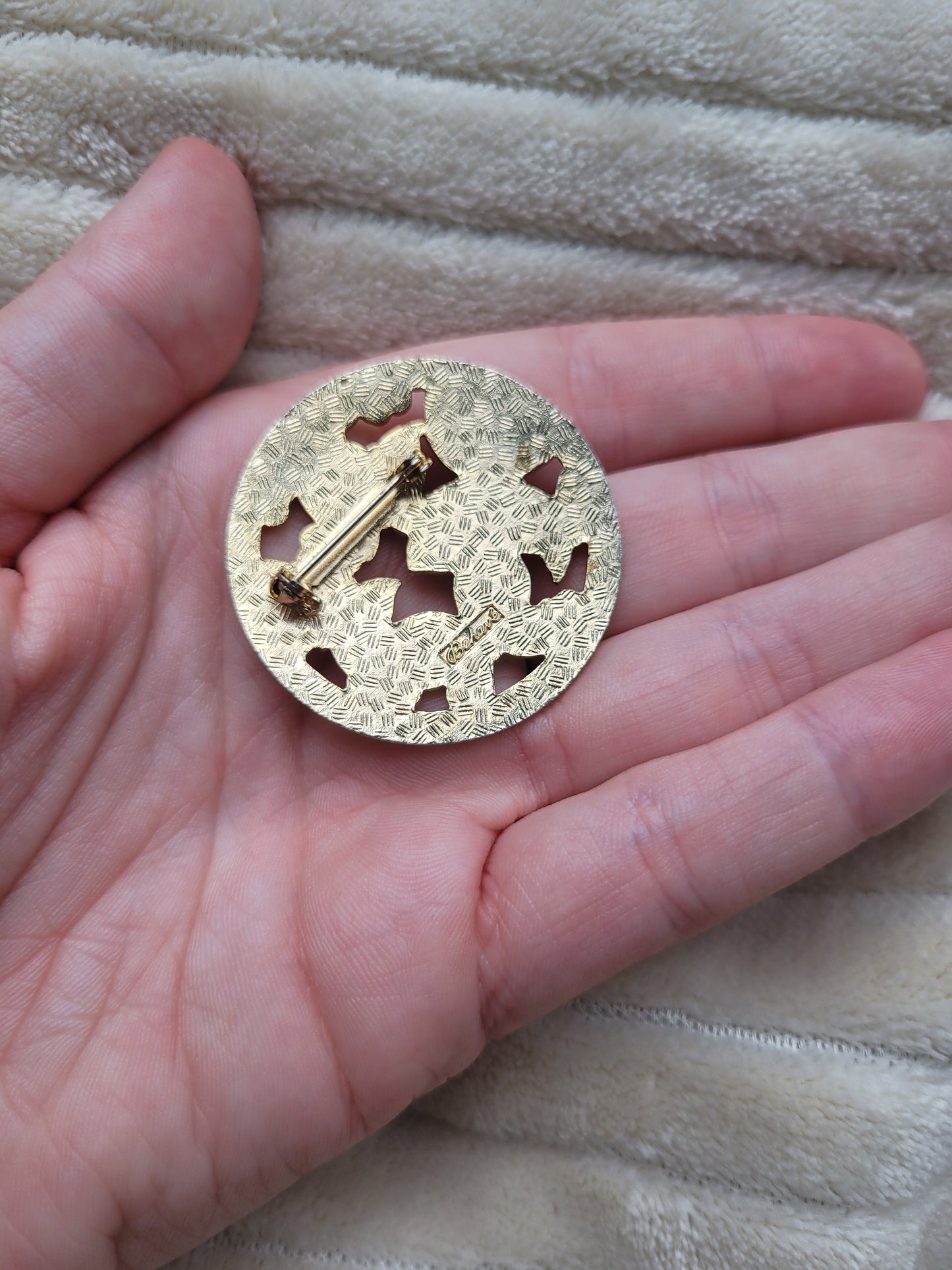 π¦ Enchanted Garden - vintage brooch