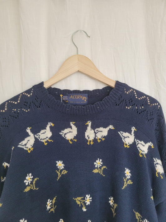 🪿 Meadow at Dusk - vintage knitted sweater with geese and flower patterns - size L/XL