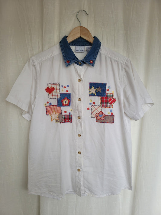 ⭐ The Cozy Patch - vintage blouse with embroidered and patchwork details - size M
