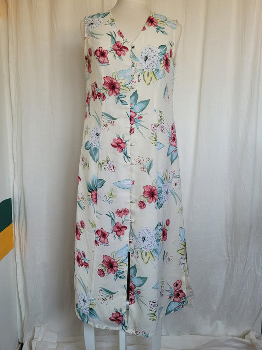🌿 Buttercream Garden - vintage sleeveless dress with floral pattern (Perfectly Imperfect) - size M