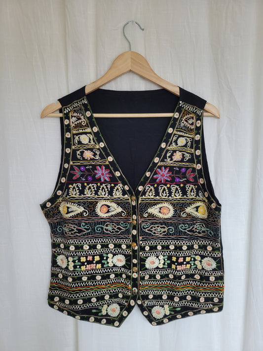 🌙 Stitched in the Dark - vintage embroidered gilet (Perfectly Imperfect) - size M/L