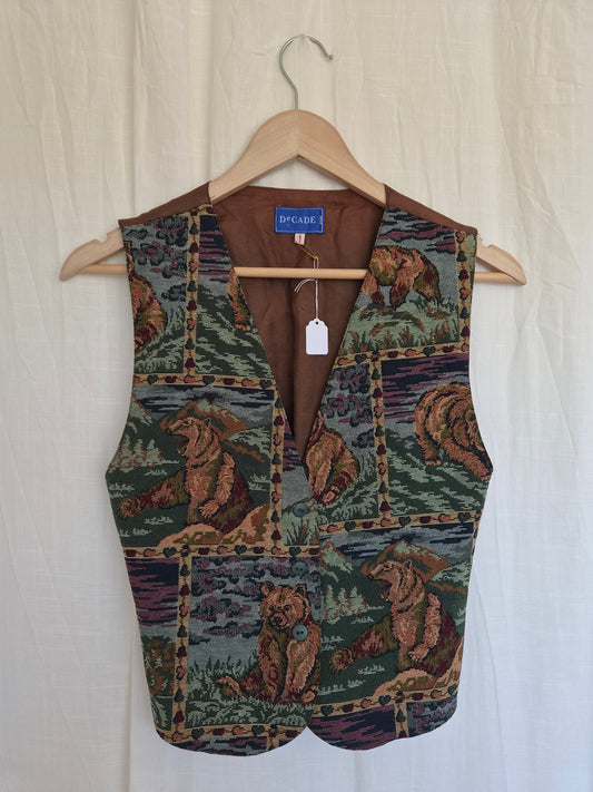 π» The Bears of Pine Hollow - vintage tapestry gilet with bear patterns - size S
