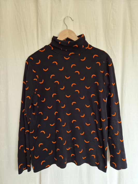 ðĶ The Little Bat Layer - vintage black turtleneck with orange bats - size L