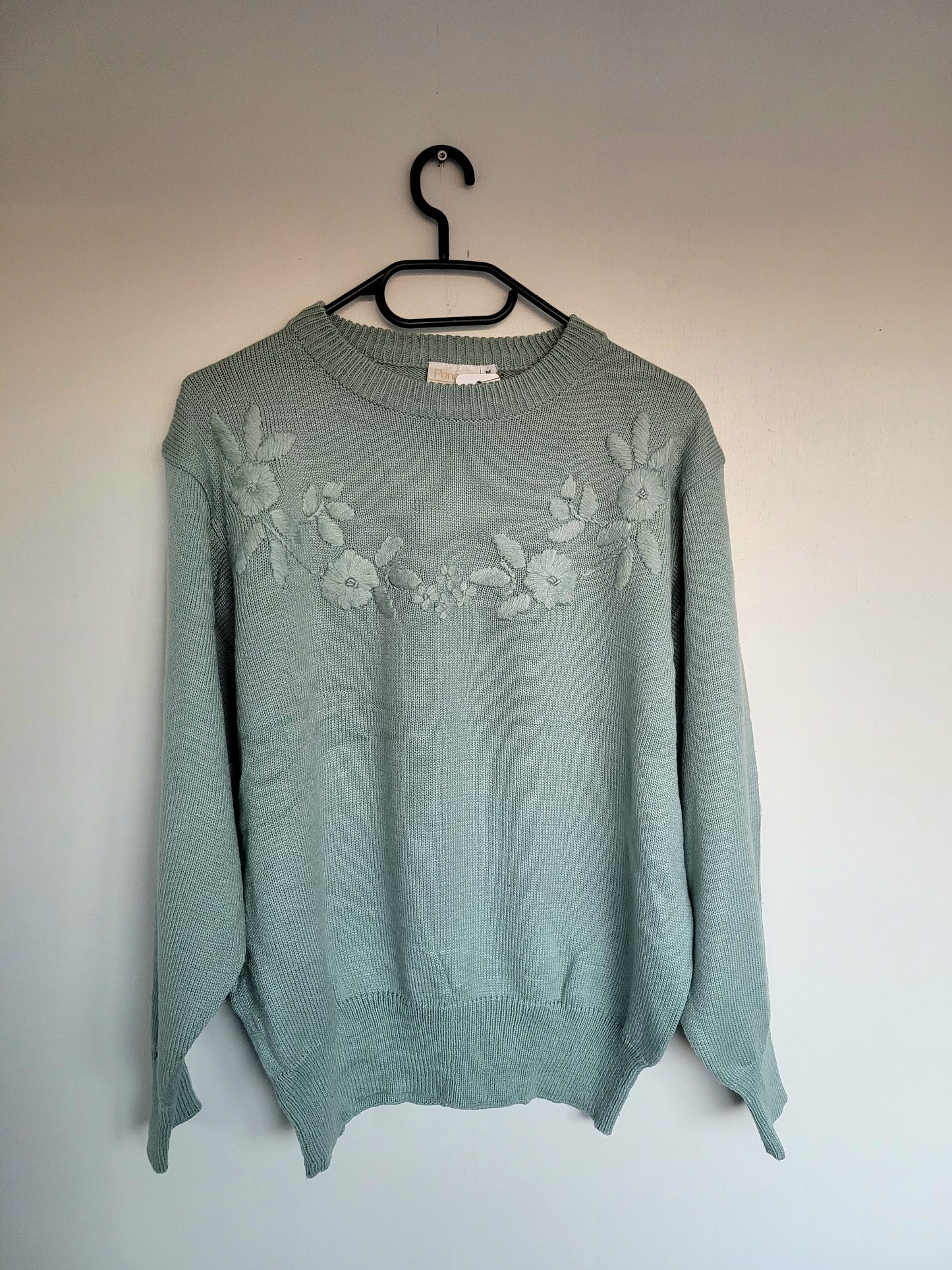 Soft Blue Flowers trui - M
