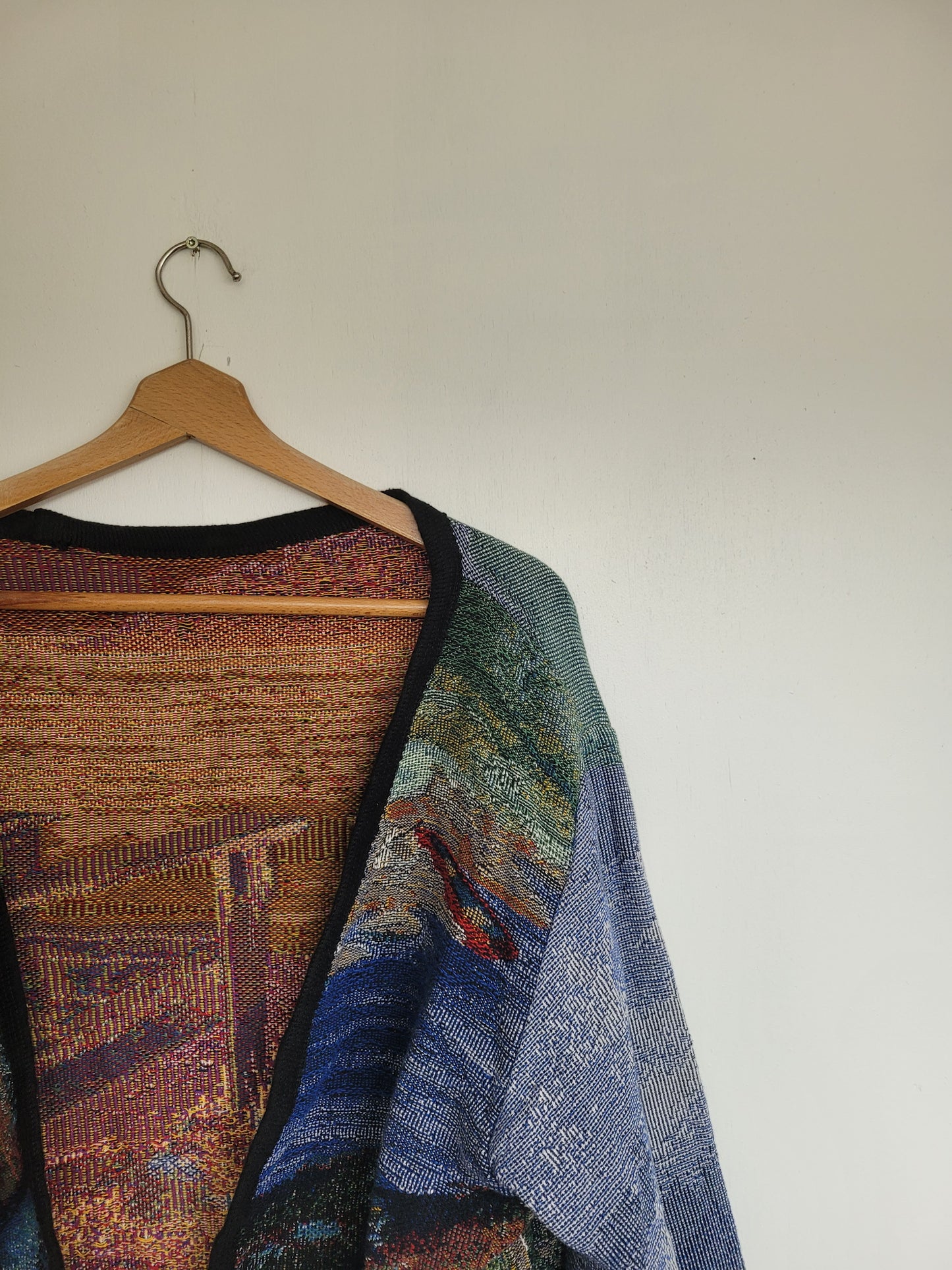 Still Waters - vintage tapestry jasje met aan de achterkant twee stoelen langs het water - maat L/XL