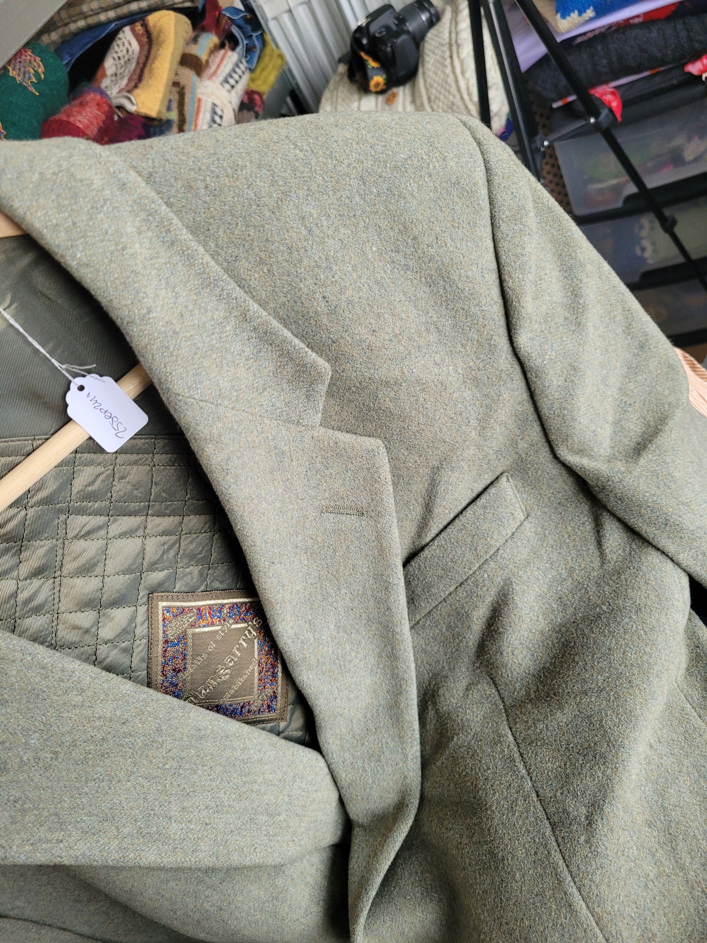 π
Whispers of Dawn - vintage green/grey blazer - size L/XL