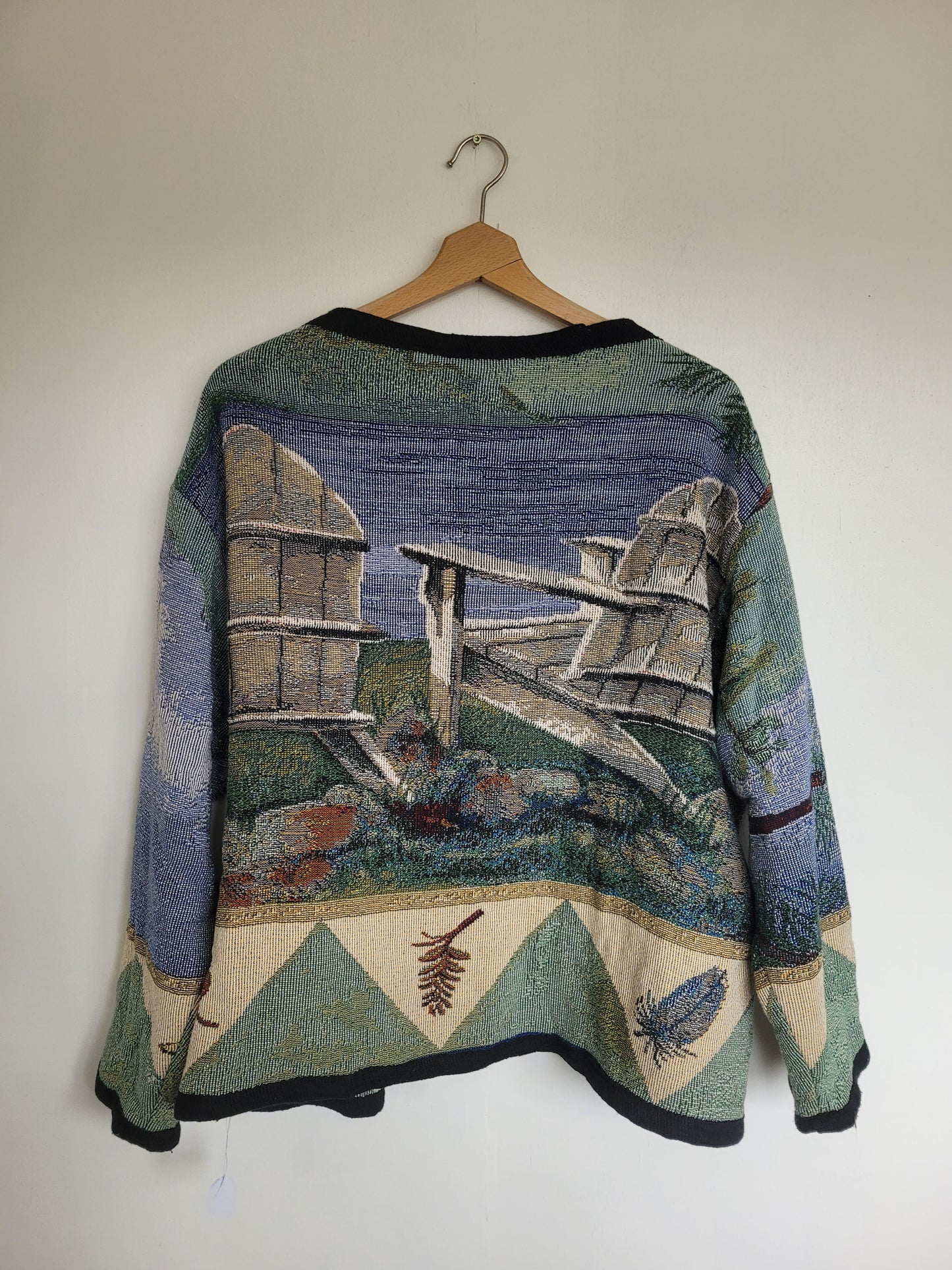 Still Waters - vintage tapestry jasje met aan de achterkant twee stoelen langs het water - maat L/XL