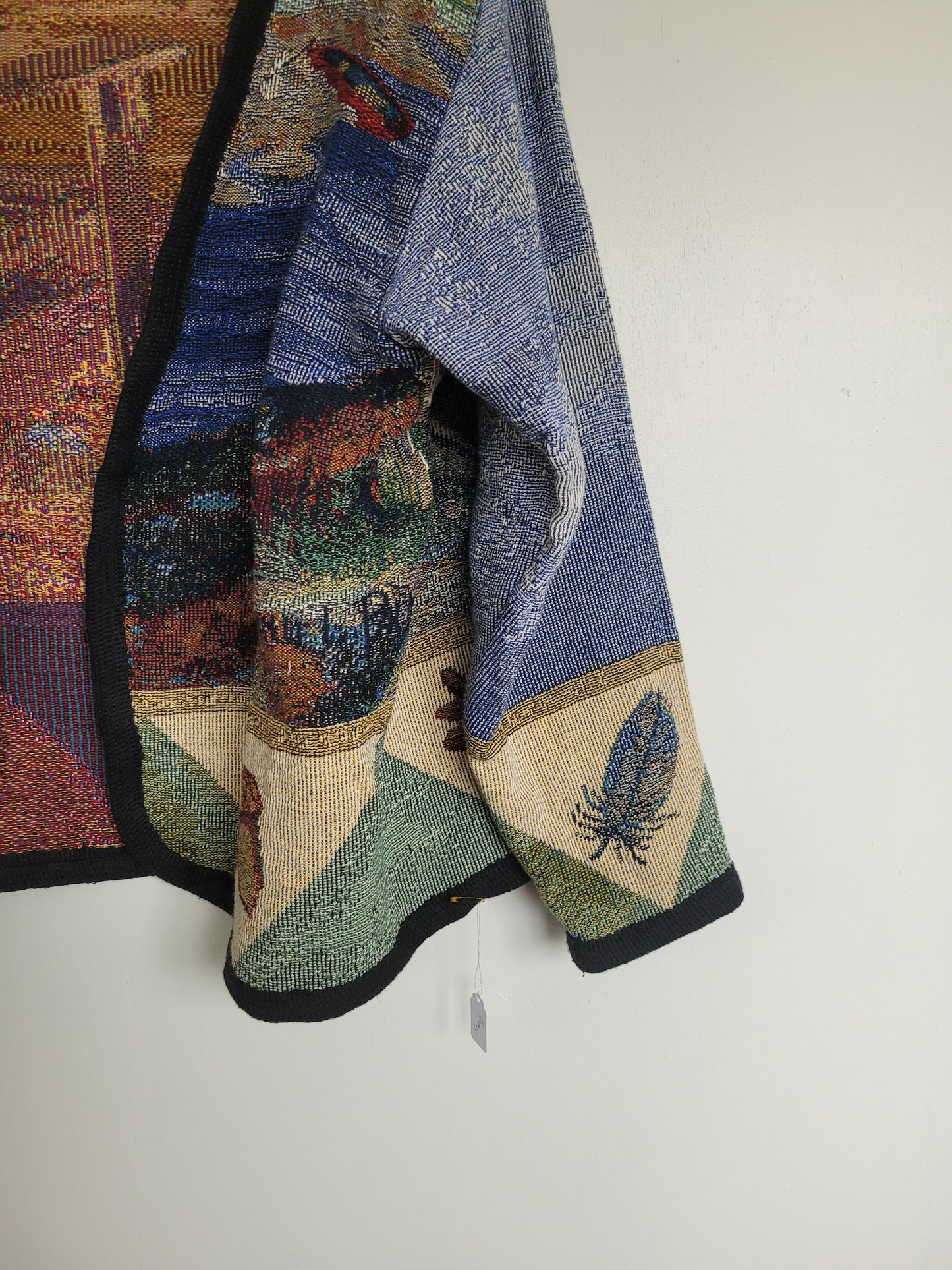 Still Waters - vintage tapestry jasje met aan de achterkant twee stoelen langs het water - maat L/XL