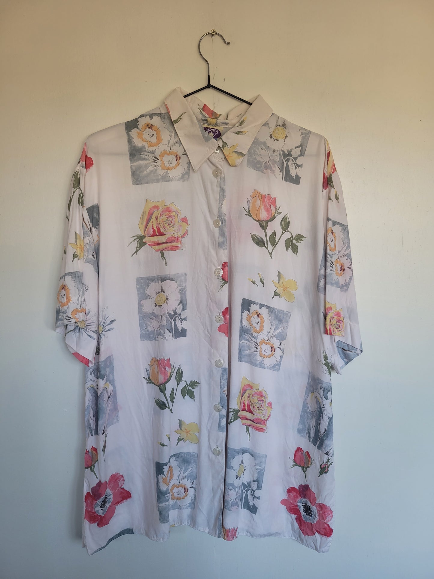 Just a Sketch - vintage blouse met geschetste bloemen afbeeldingen - maat XL