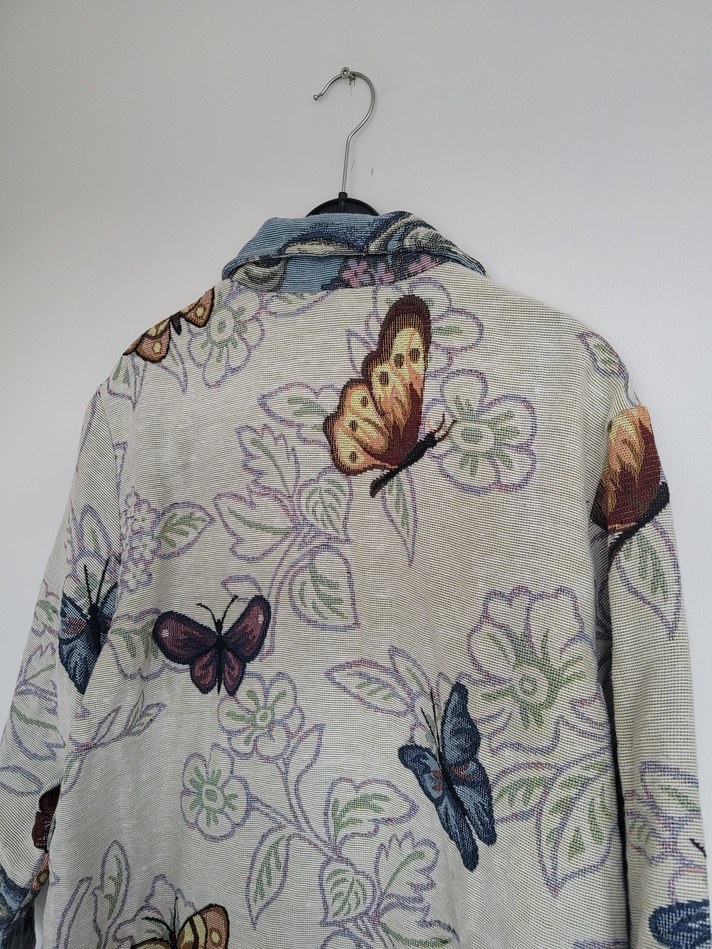 Wings & Whispers 🦋 - vintage geweven jasje met vlinder patroon - maat M-L-XL