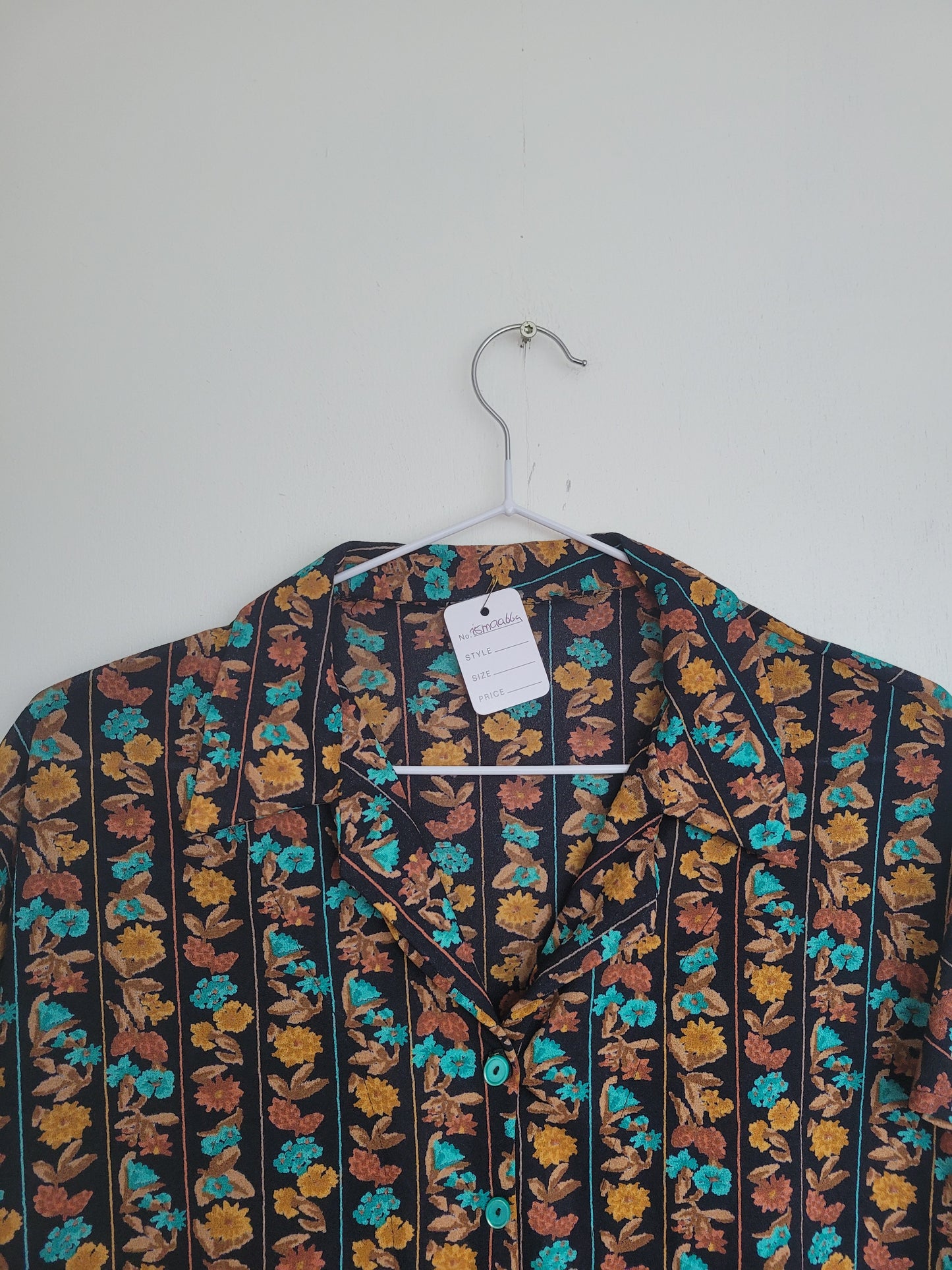Flower My Dear - vintage blouse met oranje/bruin bloemen patroon - maat S/M