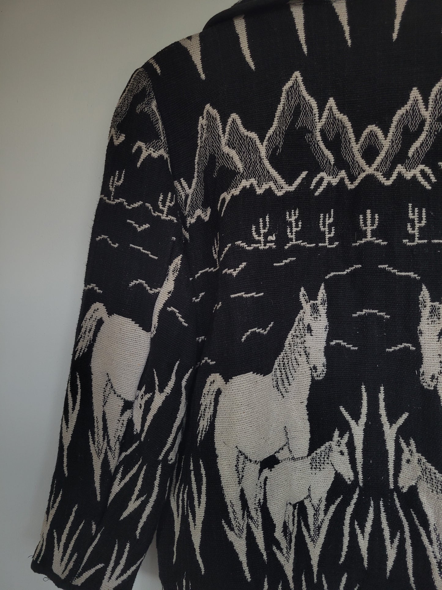 Desert Riders π΅ - vintage tapestry jasje met paarden in een western landschap - maat M