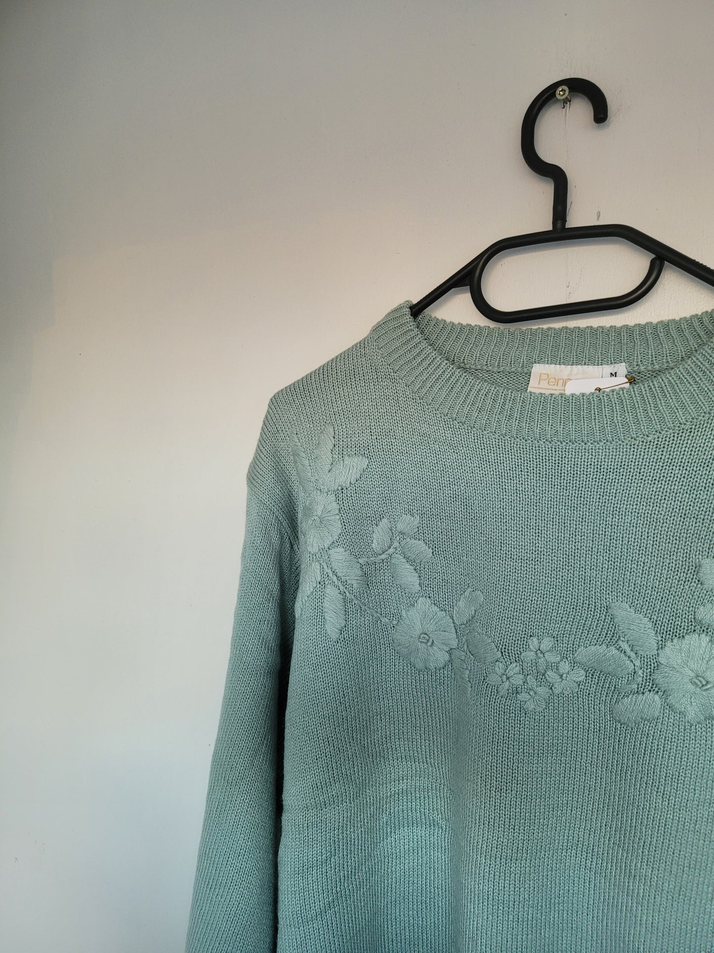 Soft Blue Flowers trui - M