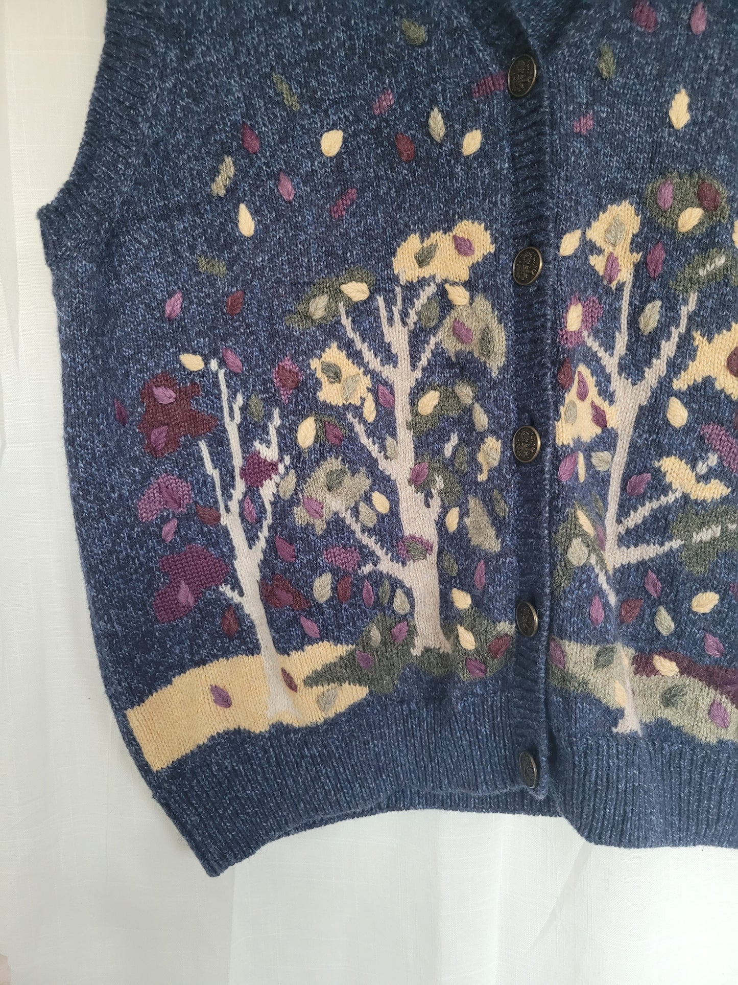 Whispering Leaves 🌙 - vintage vest with autumn tree - size L/XL