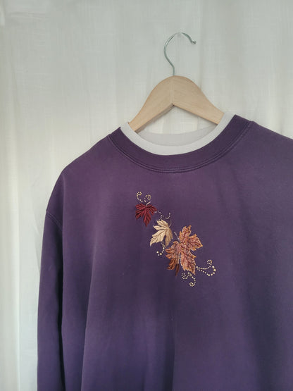 Twilight Leaves 🍁 - vintage crewneck sweater with leaves -size L