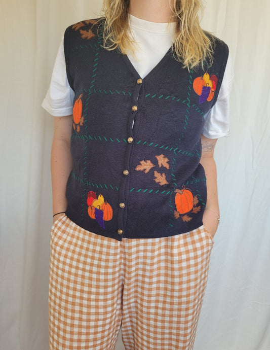 Harvest Hearth 🧡 - vintage vest with patchwork pumpkins, leaves and fruits - size S/M