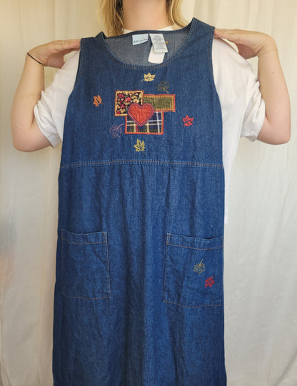 Fields of Love 🌾 - vintage denim dress with embroidered patches in autumn colours - size XS/S/M/L