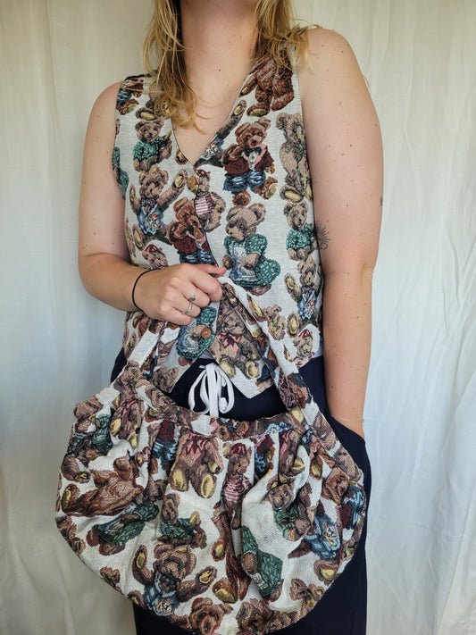 The Bear Pair Bag 🧸 - vintage tapestry bag with bear print