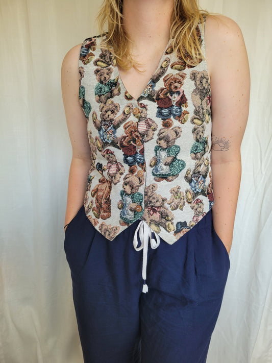 The Bear Pair Vest🧸 - vintage tapestry gilet with bear print - size M