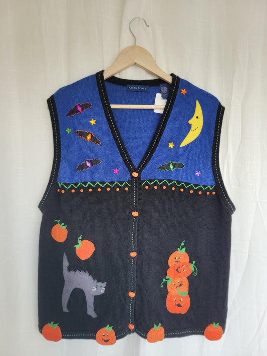 Moonlit Mischief 🎃 - vintage spencer vest with Halloween patchwork images - size L