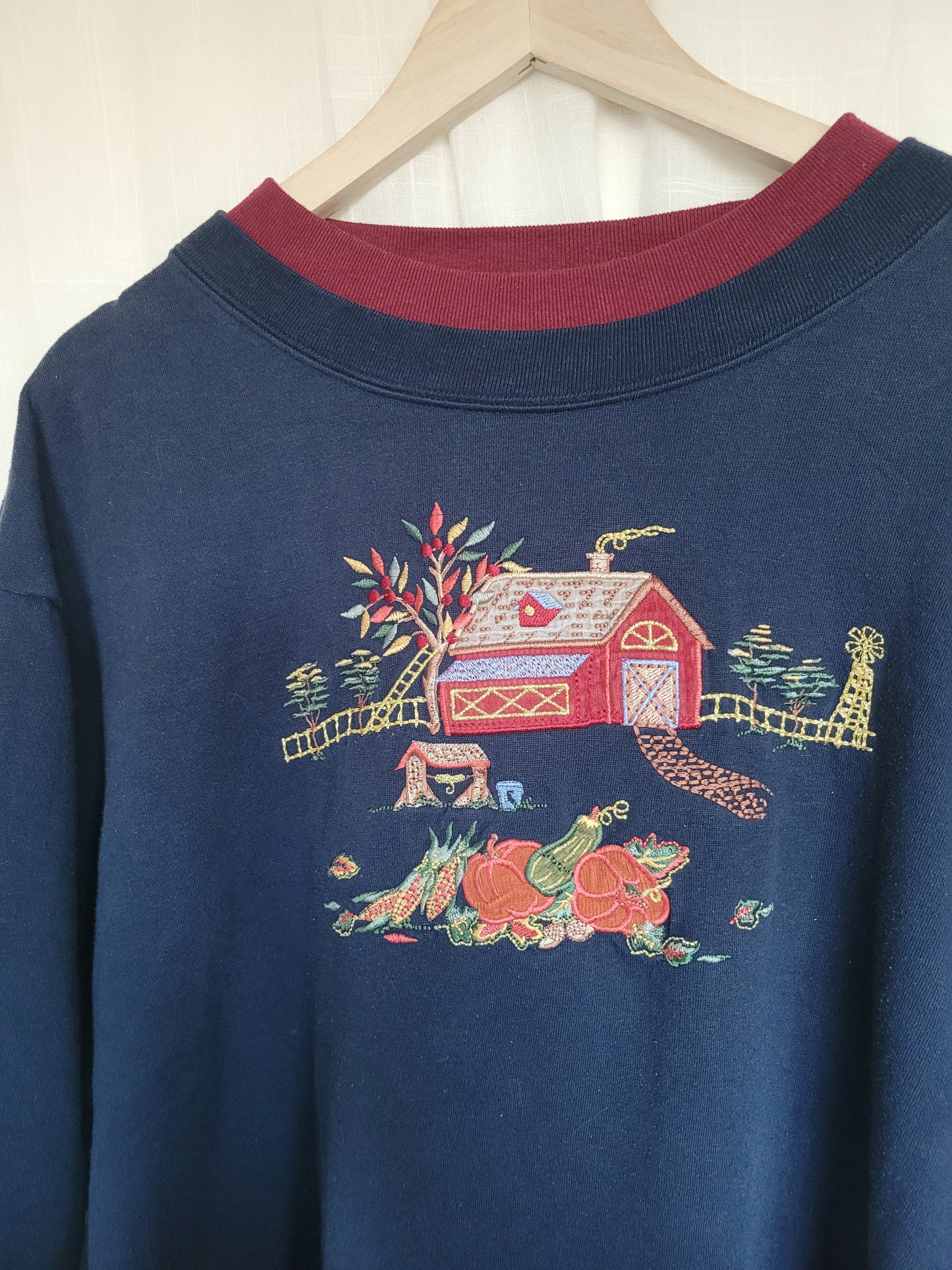 🏡 Harvest at the Homestead - vintage crewneck sweater with embroidered farm - size XXL