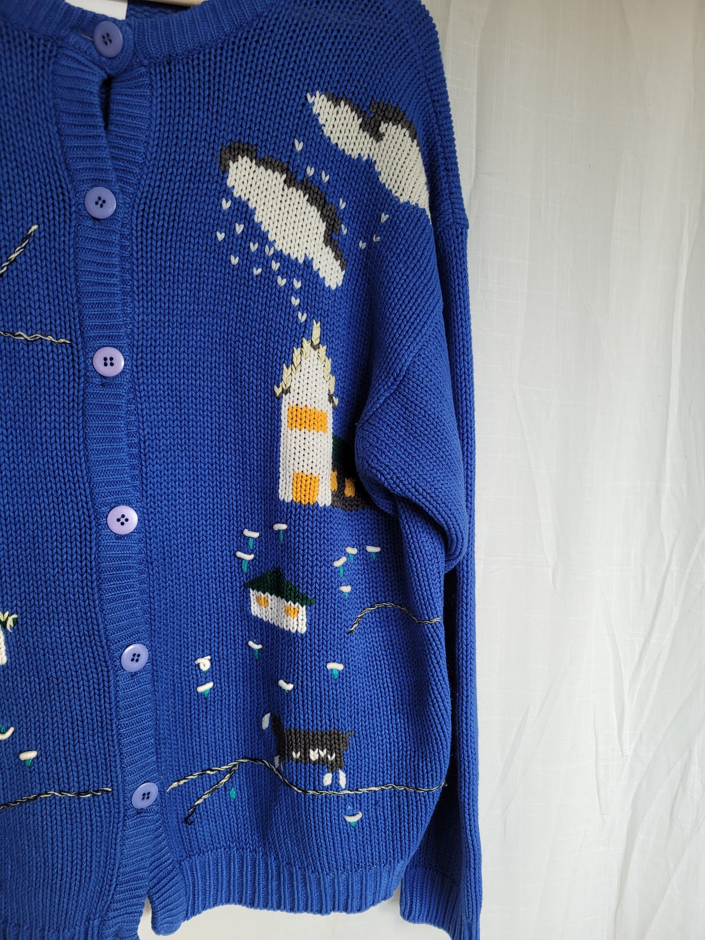 🏡 Azure Homestead - vintage blue cardigan with embroidered houses - size L/XL