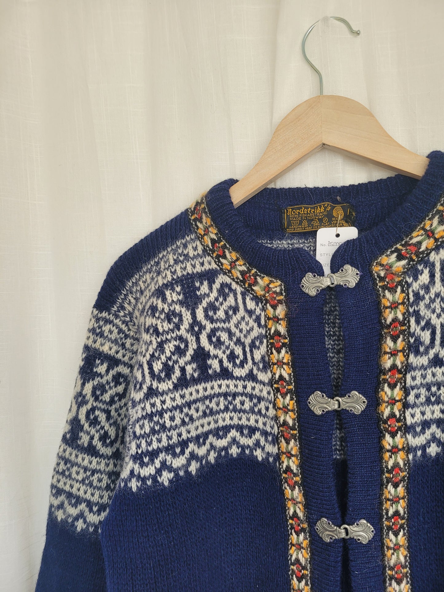 ❄️ Northern Skies - Norwegian knitted cardigan - size S/M