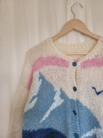 ☁️ The Sky Between Us - vintage knitted cardigan with moutain landscape - size M/L