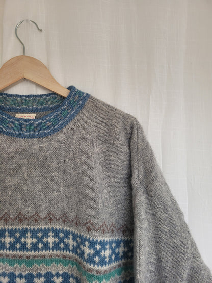 🌫️ Under Soft Blue Shadows - vintage knitted woolen sweater with patterns - size M/L