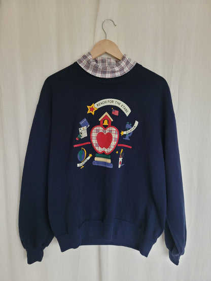 💙 A+ Sweater Club - vintage crewneck sweater with school themed images - size L