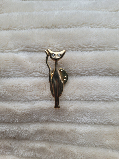 🌟 Gem-Eyed Feline - vintage brooch