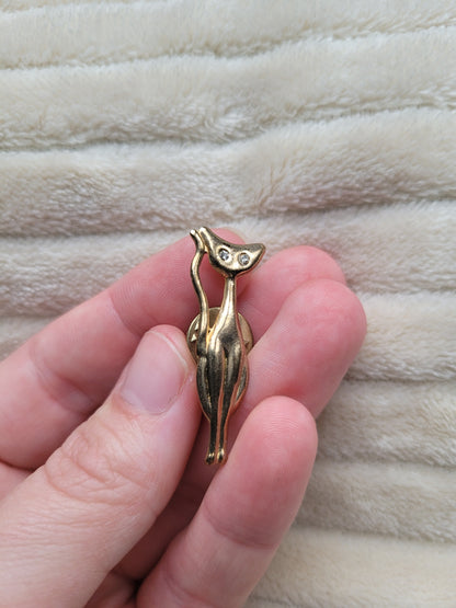 🌟 Gem-Eyed Feline - vintage brooch