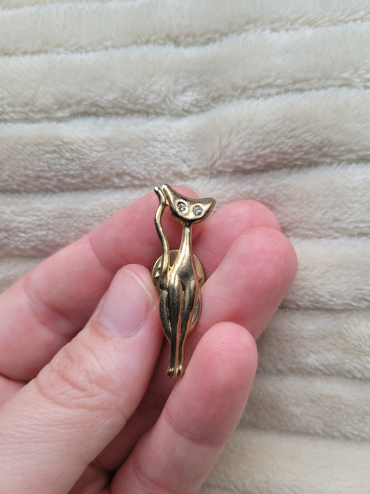 🌟 Gem-Eyed Feline - vintage brooch