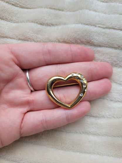 ✨ Sparkling Love - vintage brooch