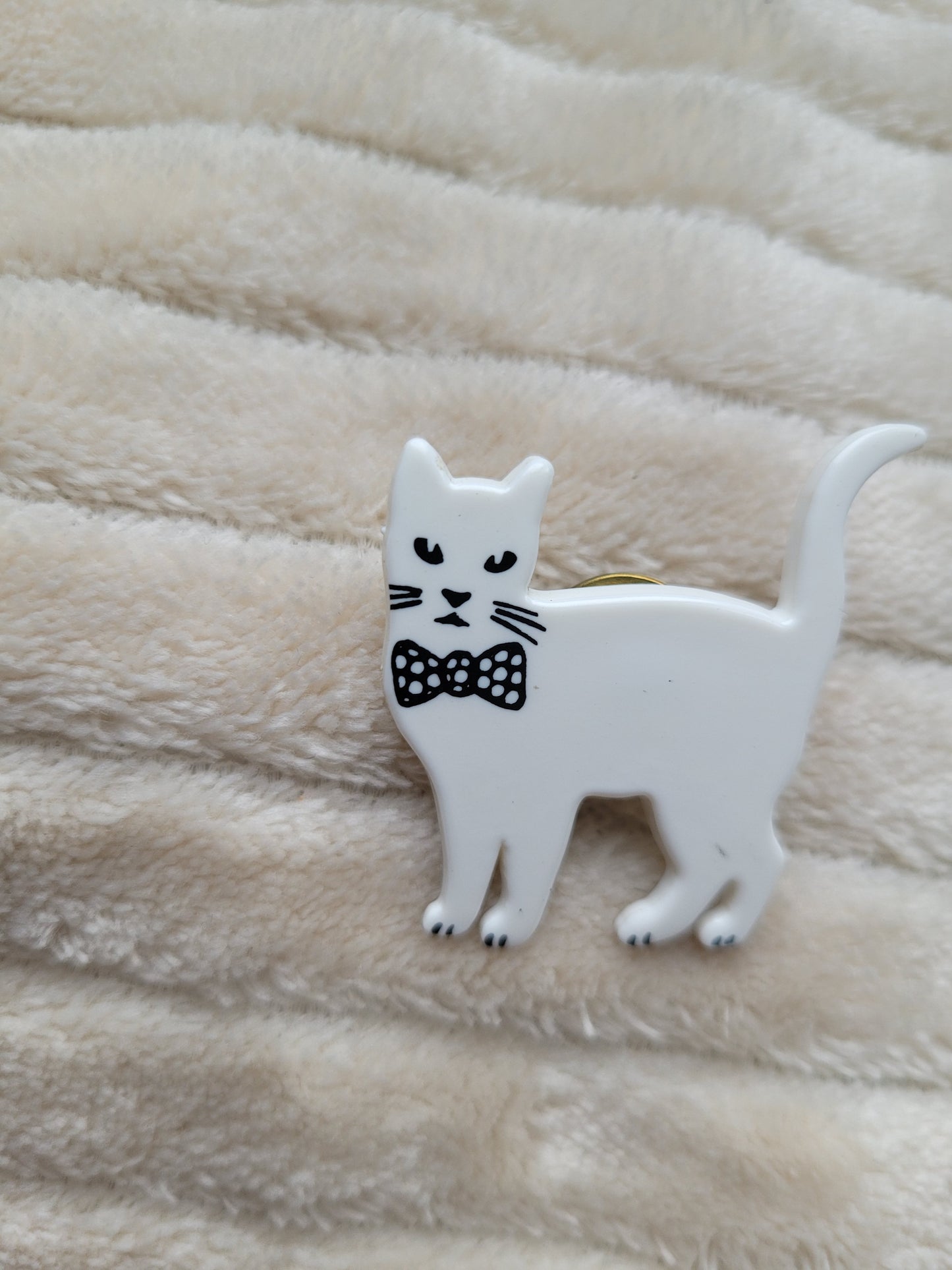 ✨ Charming Cat - vintage brooch