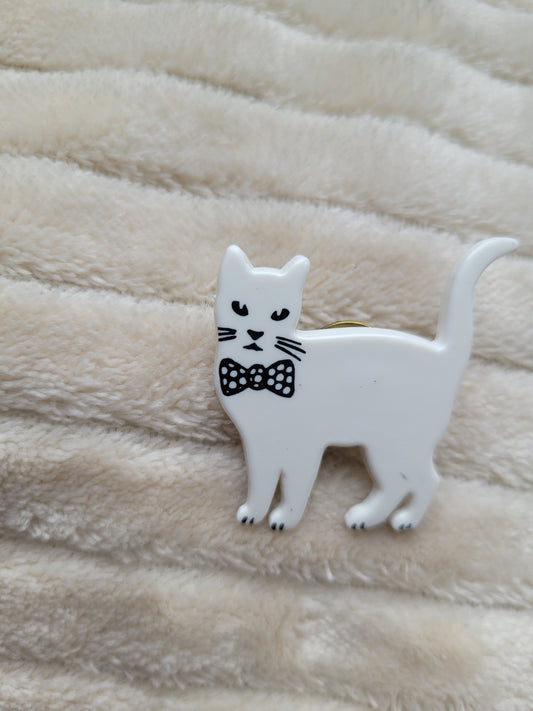 ✨ Charming Cat - vintage brooch