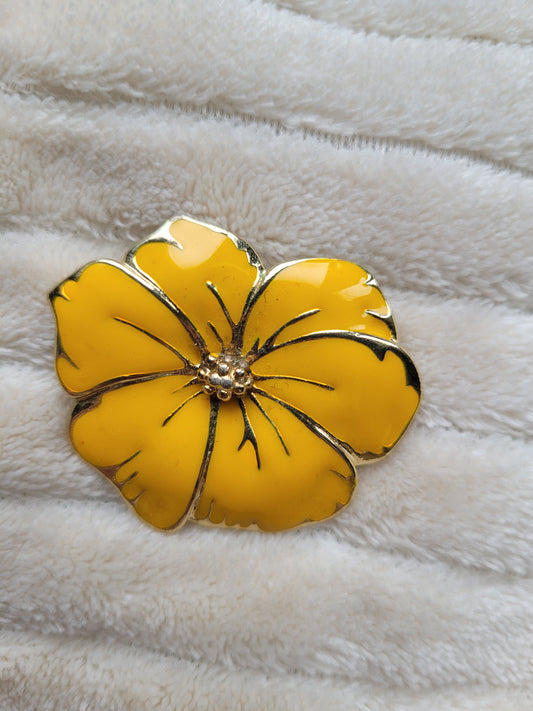 💛 Radiant Flower - vintage brooch