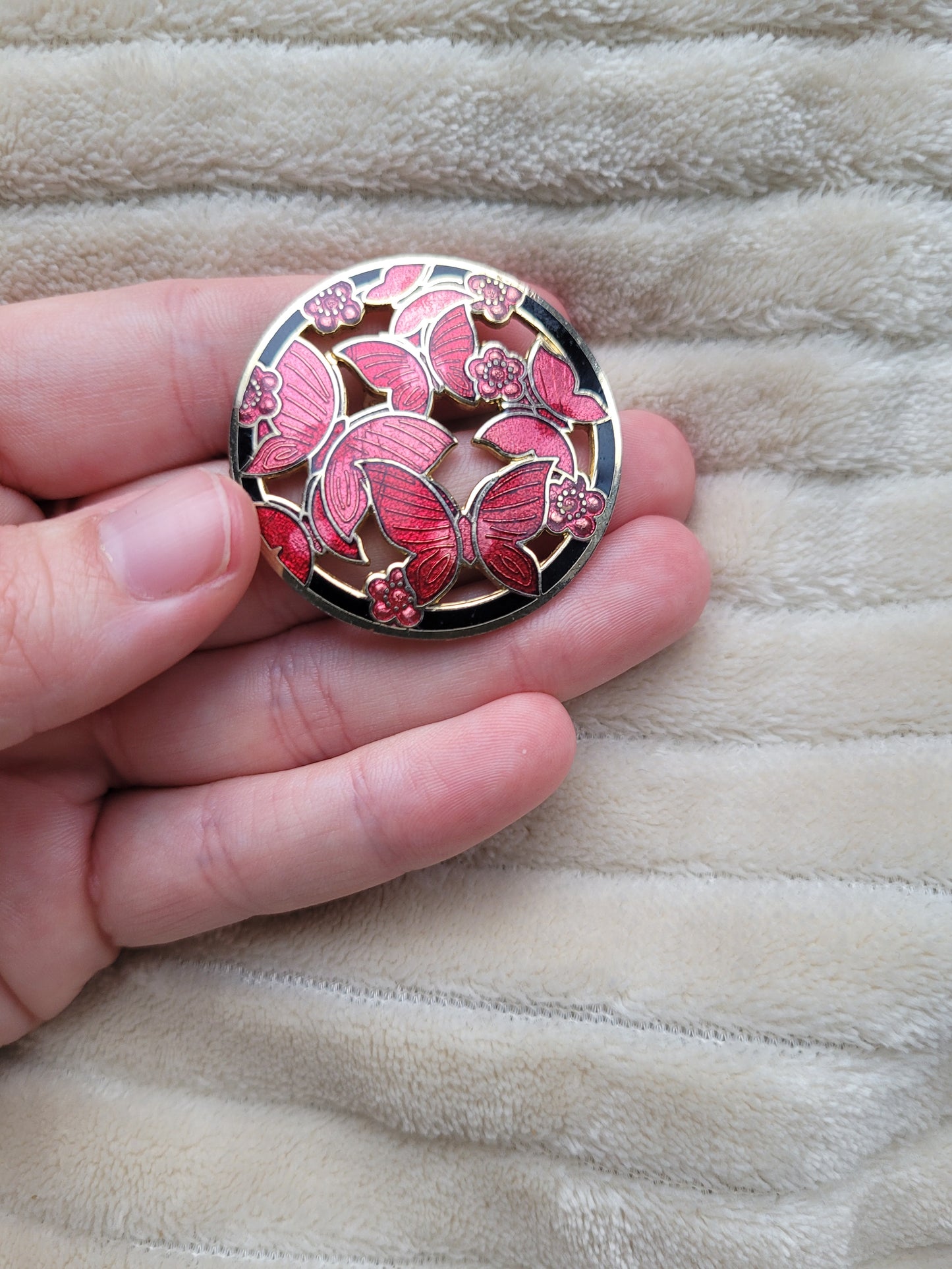 🦋 Enchanted Garden - vintage brooch