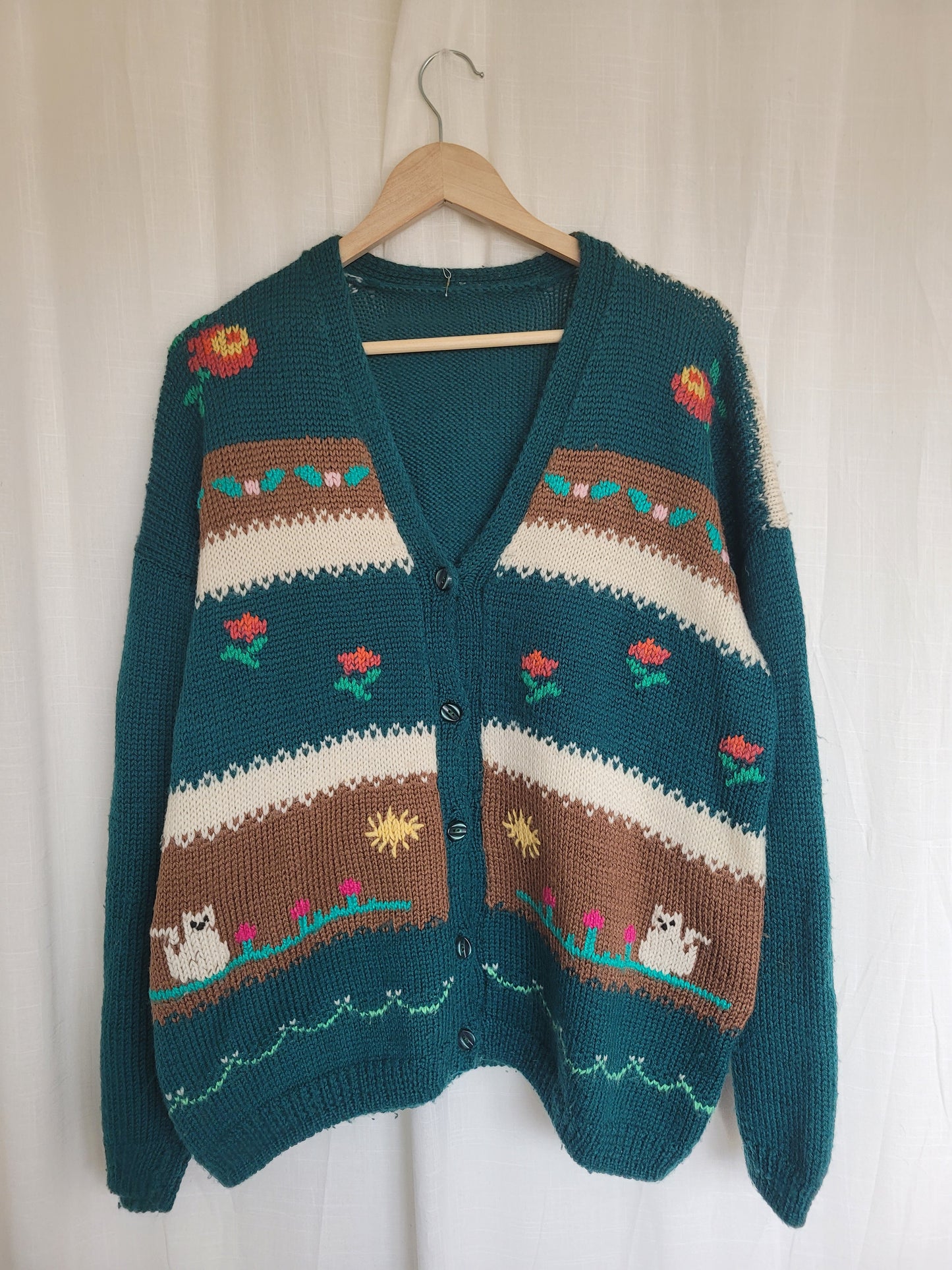 🌼 Whiskers in the Wildflower Patch - vintage knitted cardigan with cats and flowers - size XL