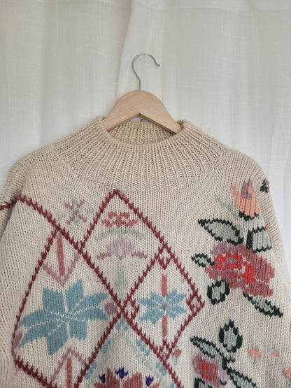 💗 Frosted Bloom Dreamscape - vintage knitted sweater with flowers and snowflakes - size XL