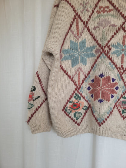 💗 Frosted Bloom Dreamscape - vintage knitted sweater with flowers and snowflakes - size XL