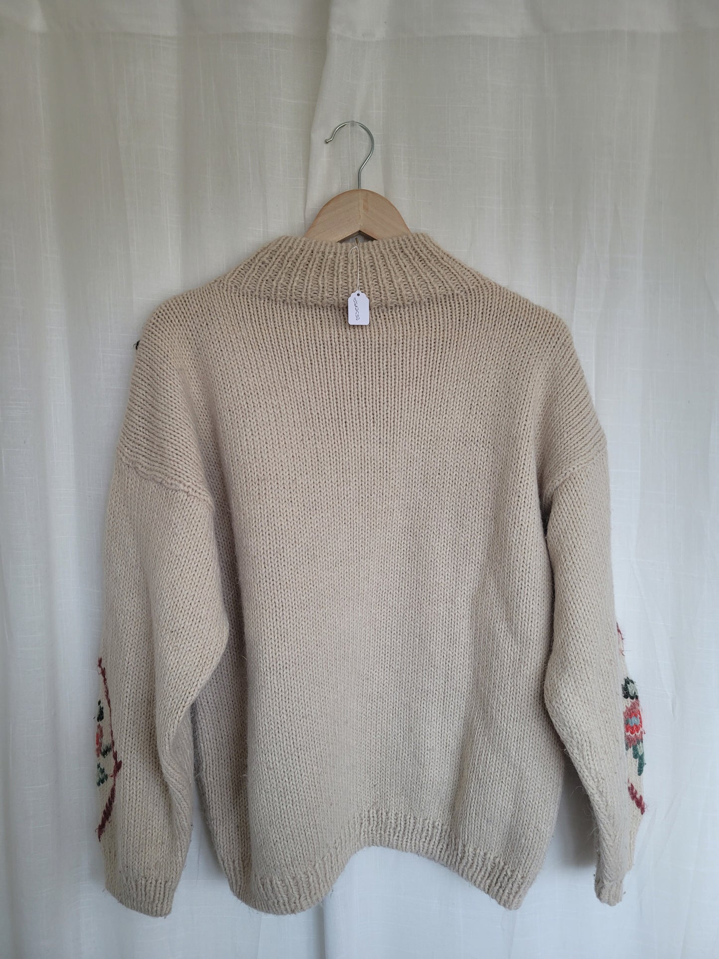 💗 Frosted Bloom Dreamscape - vintage knitted sweater with flowers and snowflakes - size XL