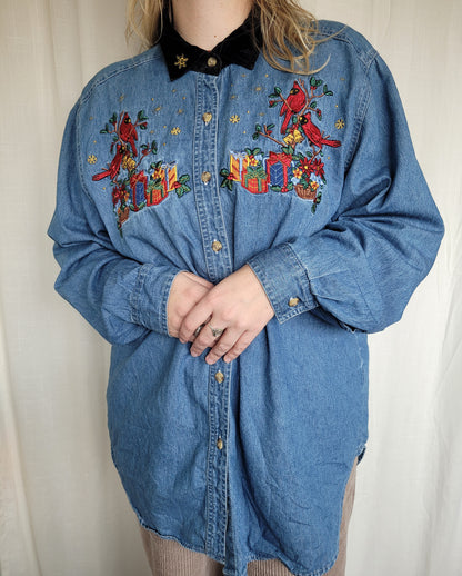 🕊️ Cardinals & Gifts - vintage denim blouse with embroidered Christmas details - size XL